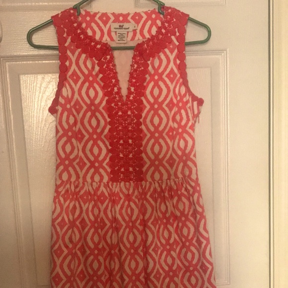 Vineyard Vine Dress with Embroidery - Picture 2 of 9